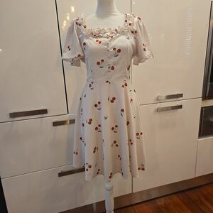 Quanta Du Soleil Cheri Cherry Ruffle Dress White Red Womens Size 8